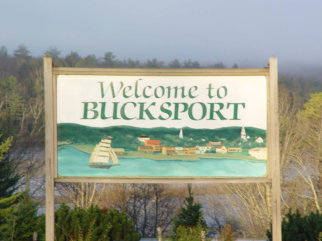 Bucksport Inn Zewnętrze zdjęcie